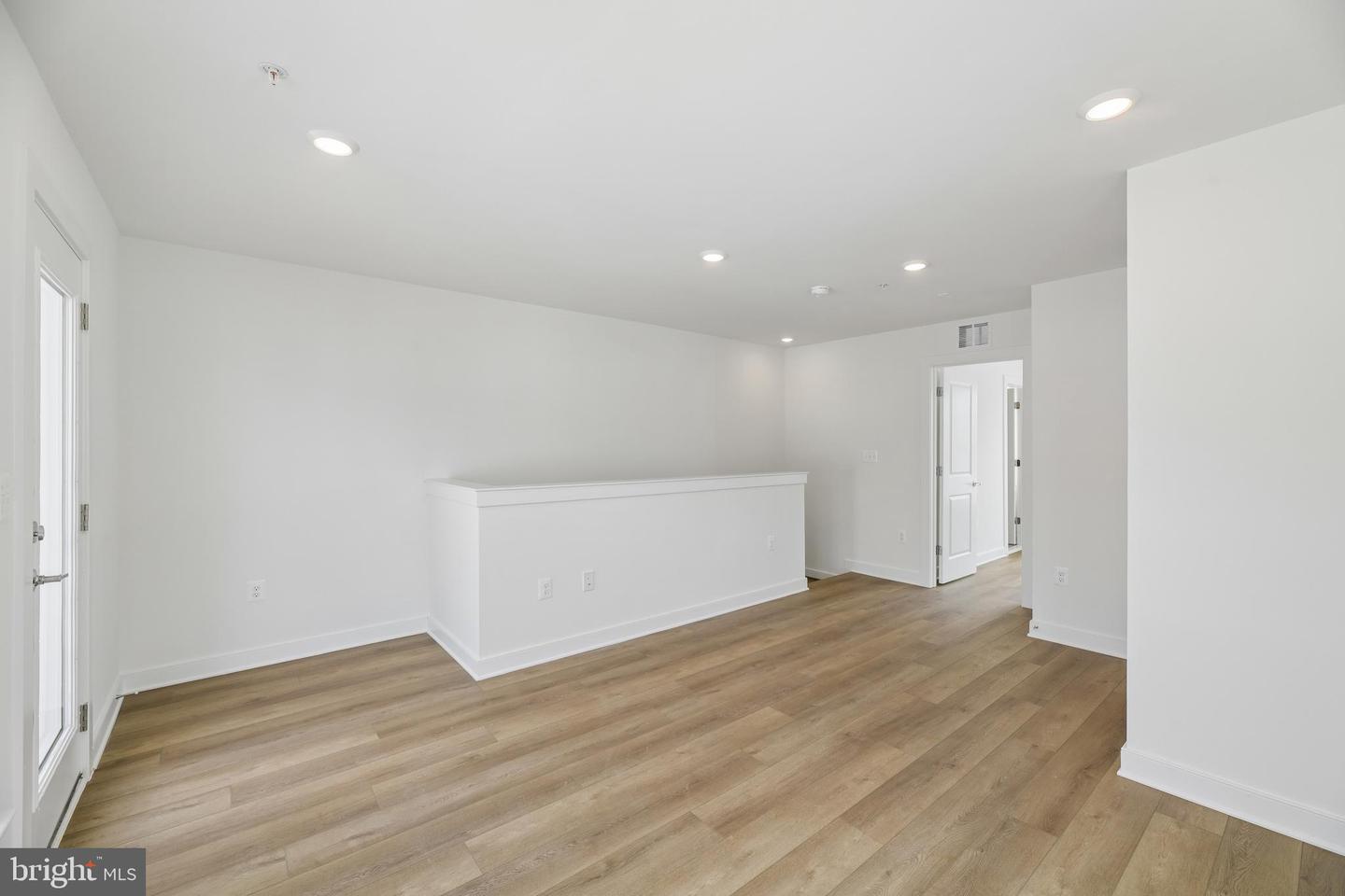 2042 Henson Norris St Property Photo 36