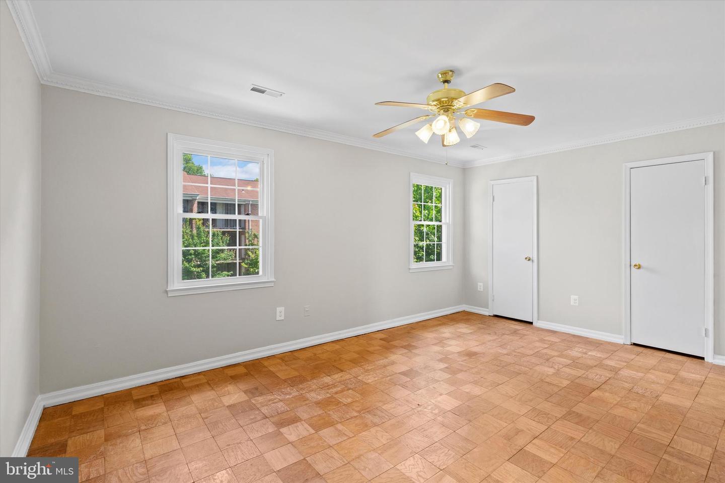 768 Quince Orchard Blvd #768-202 Property Photo 5