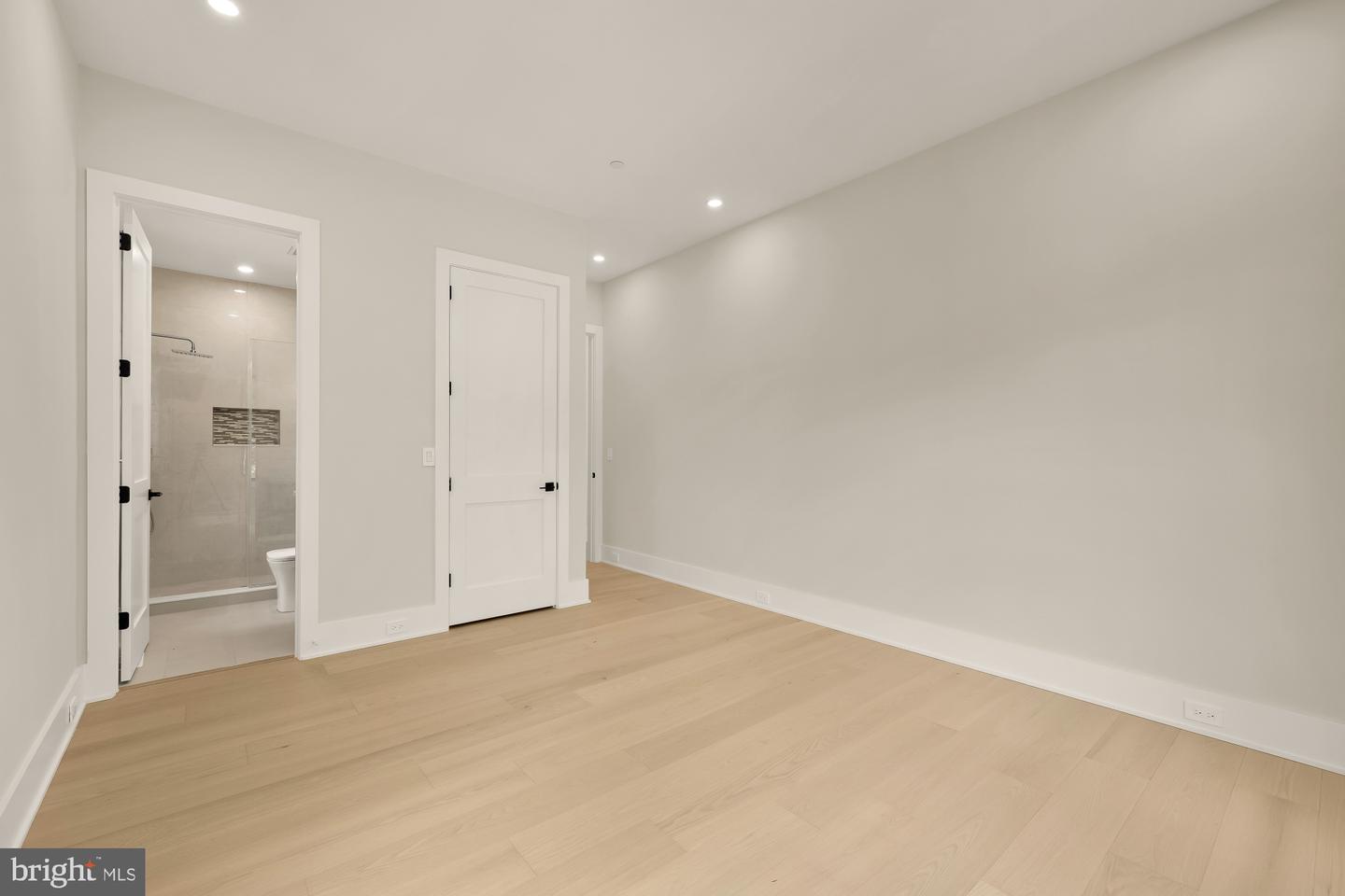 8314 Thoreau Dr Property Photo 40