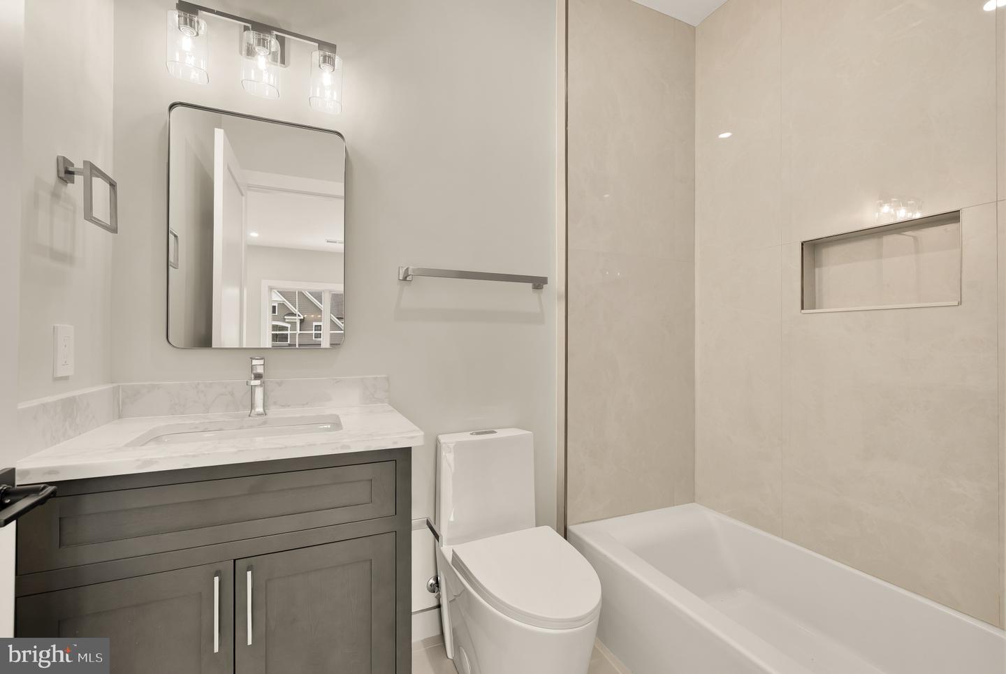 8314 Thoreau Dr Property Photo 62