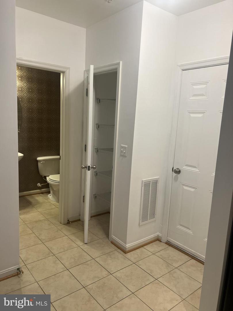 11964 Little Seneca Pkwy #2561 Property Photo 9