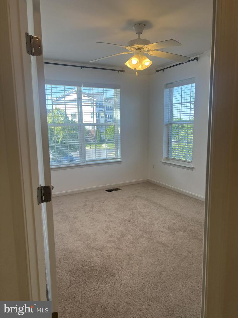 11964 Little Seneca Pkwy #2561 Property Photo 35