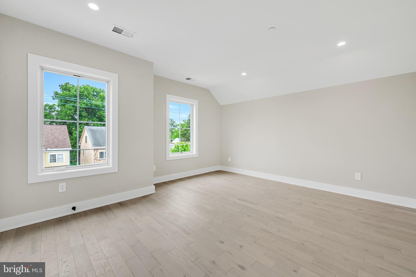 4708 Rosedale Ave Property Photo 56