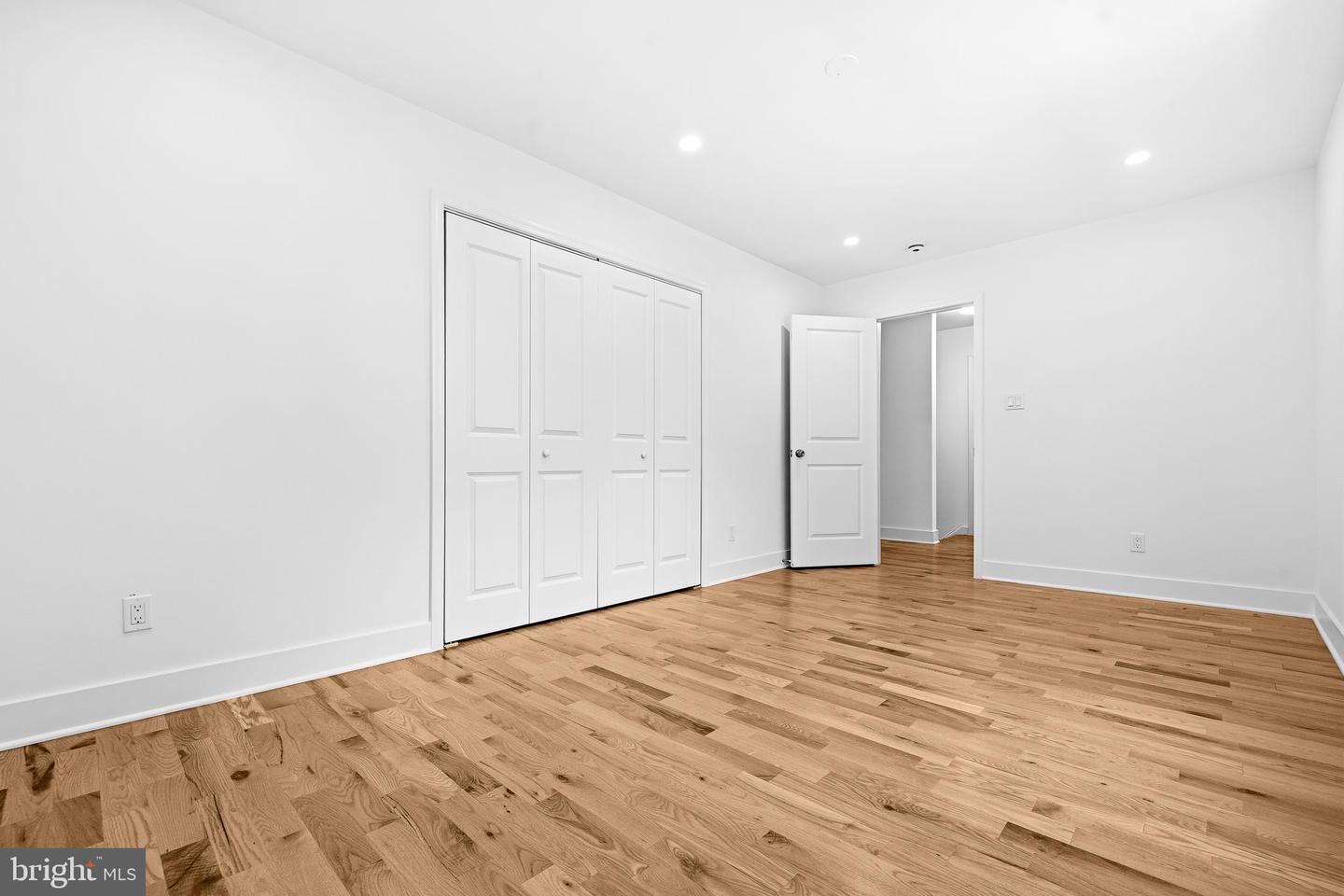 9828 Watts Branch Dr Property Photo 30