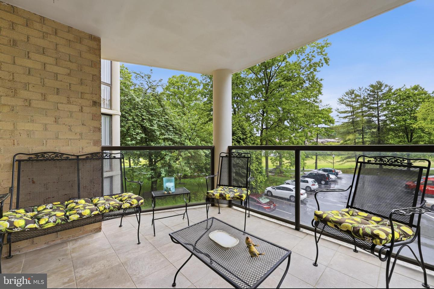 15101 Interlachen Dr #1-224 Property Photo 10