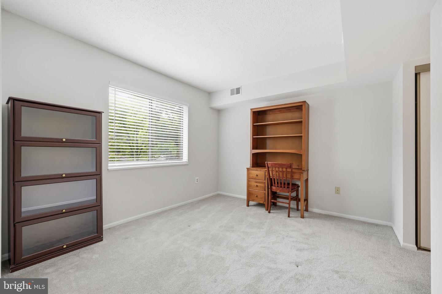 15101 Interlachen Dr #1-224 Property Photo 22