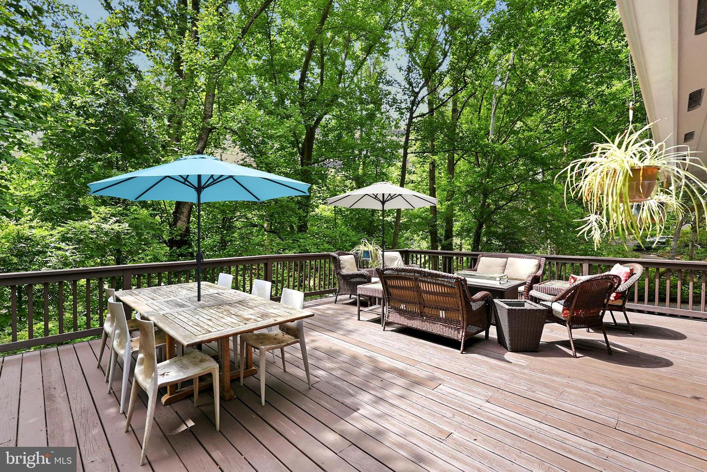 9228 Farnsworth Dr Property Photo 16
