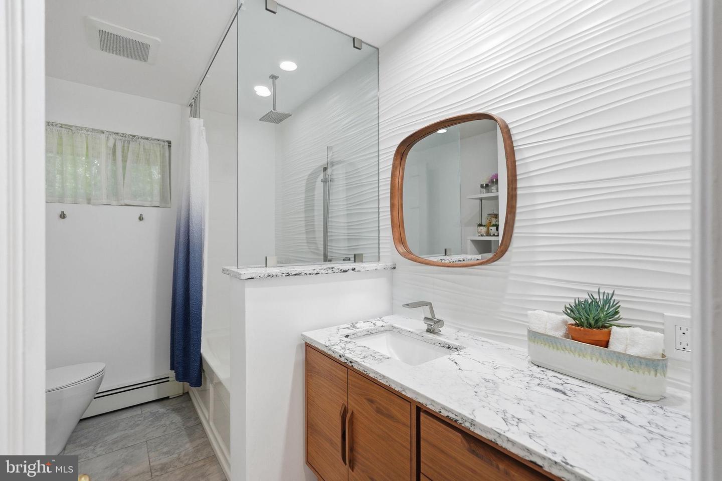 9228 Farnsworth Dr Property Photo 27