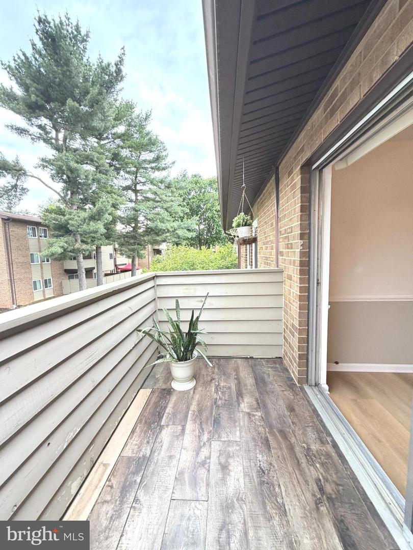 19425 Brassie Pl #303 Property Photo 33