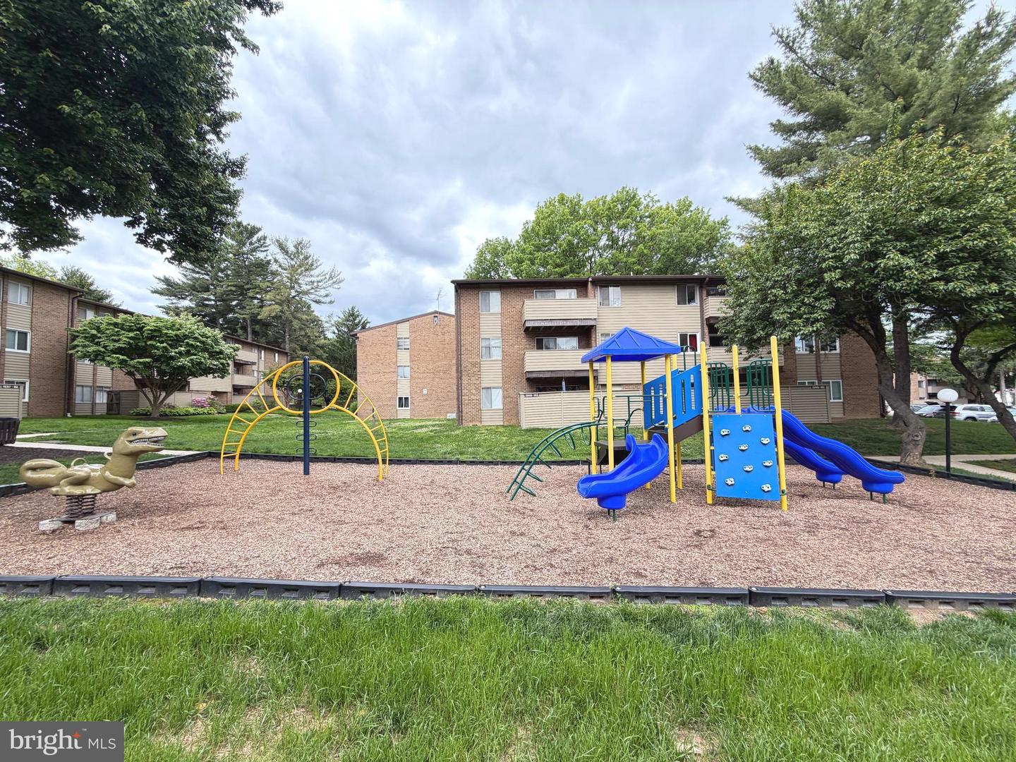 19425 Brassie Pl #303 Property Photo 34