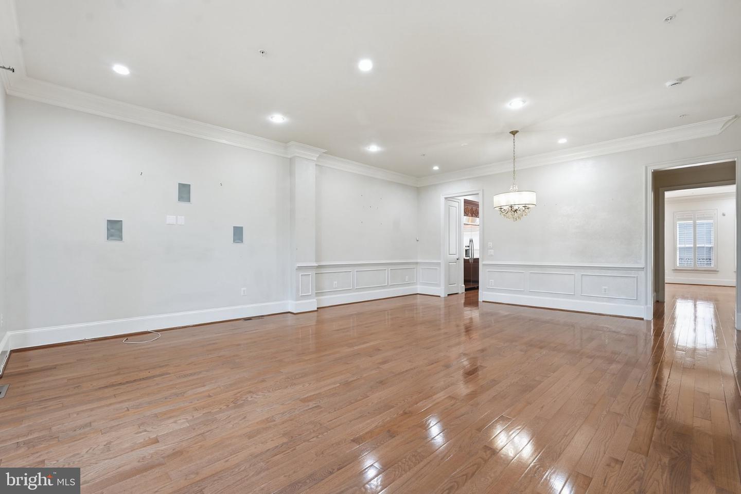 12525 Linda View Ln Property Photo 6