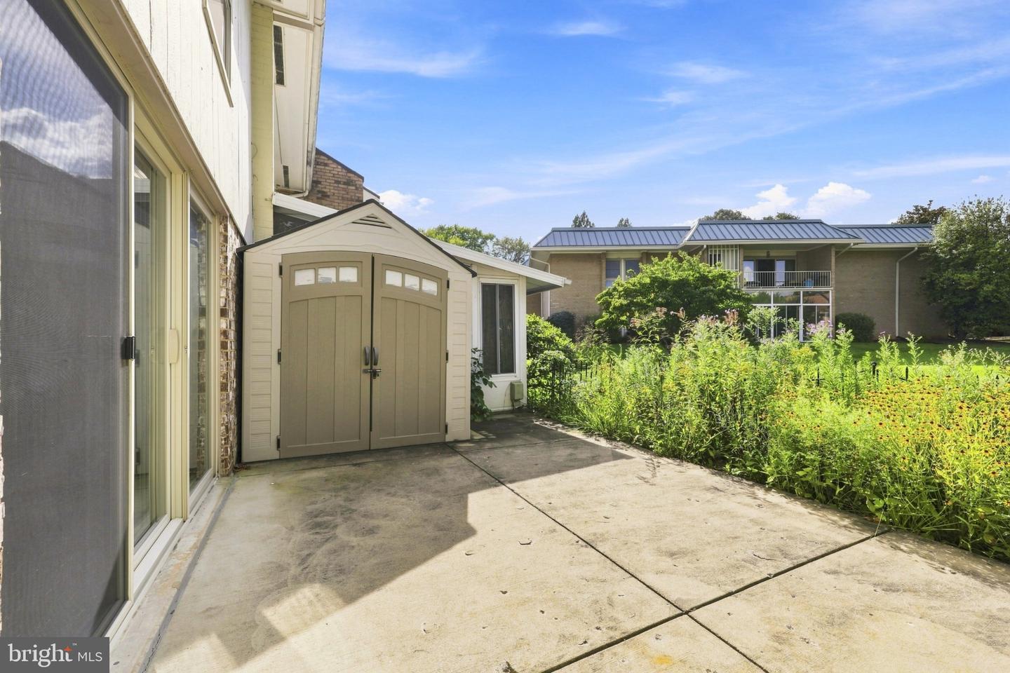 3565 S Leisure World Blvd #21-k Property Photo 6