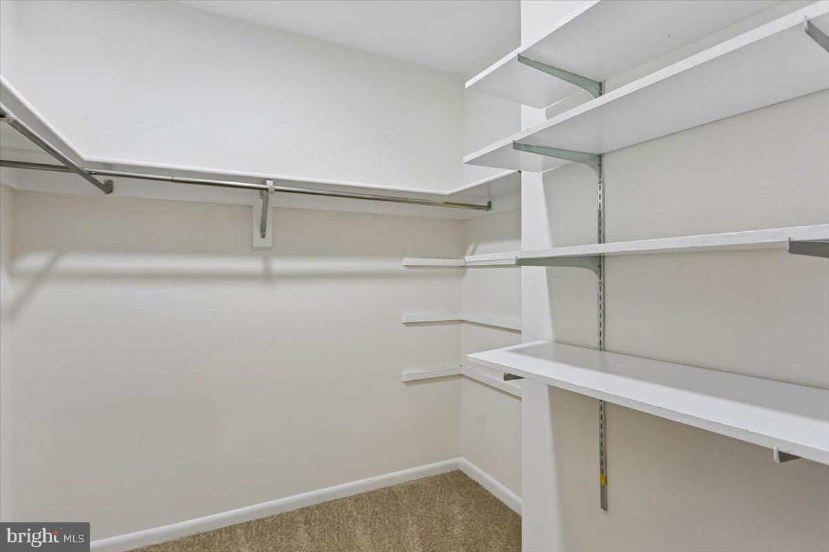 12234 Greenleaf Ave Property Photo 25