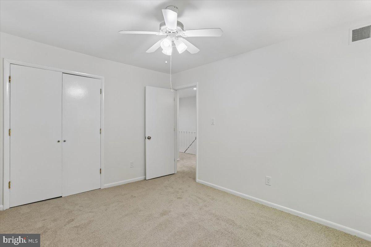 12234 Greenleaf Ave Property Photo 29
