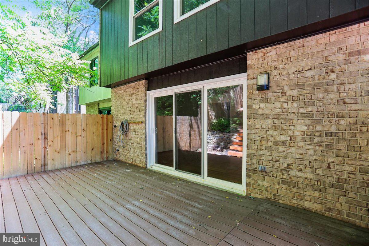 12234 Greenleaf Ave Property Photo 45