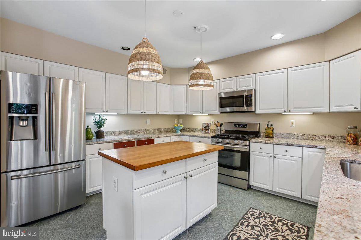 5603 Whitney Mill Way Property Photo 11