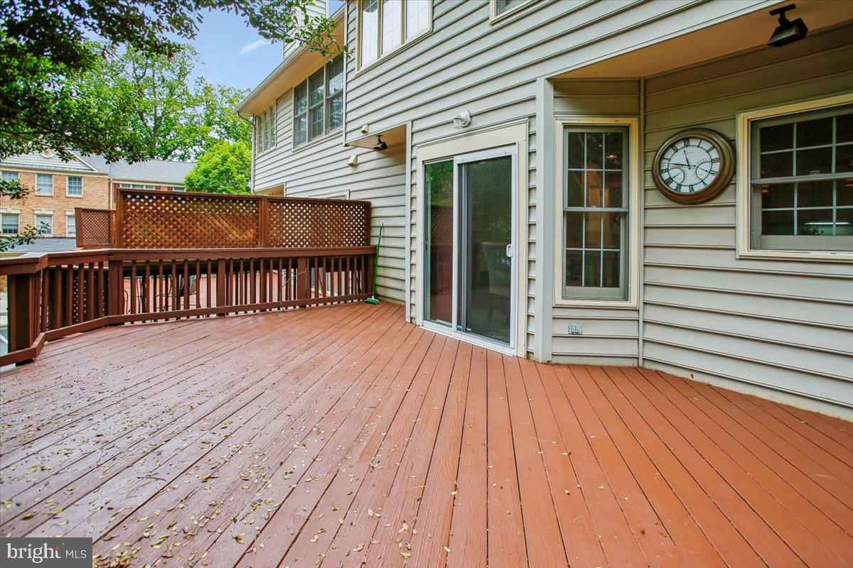 5603 Whitney Mill Way Property Photo 17