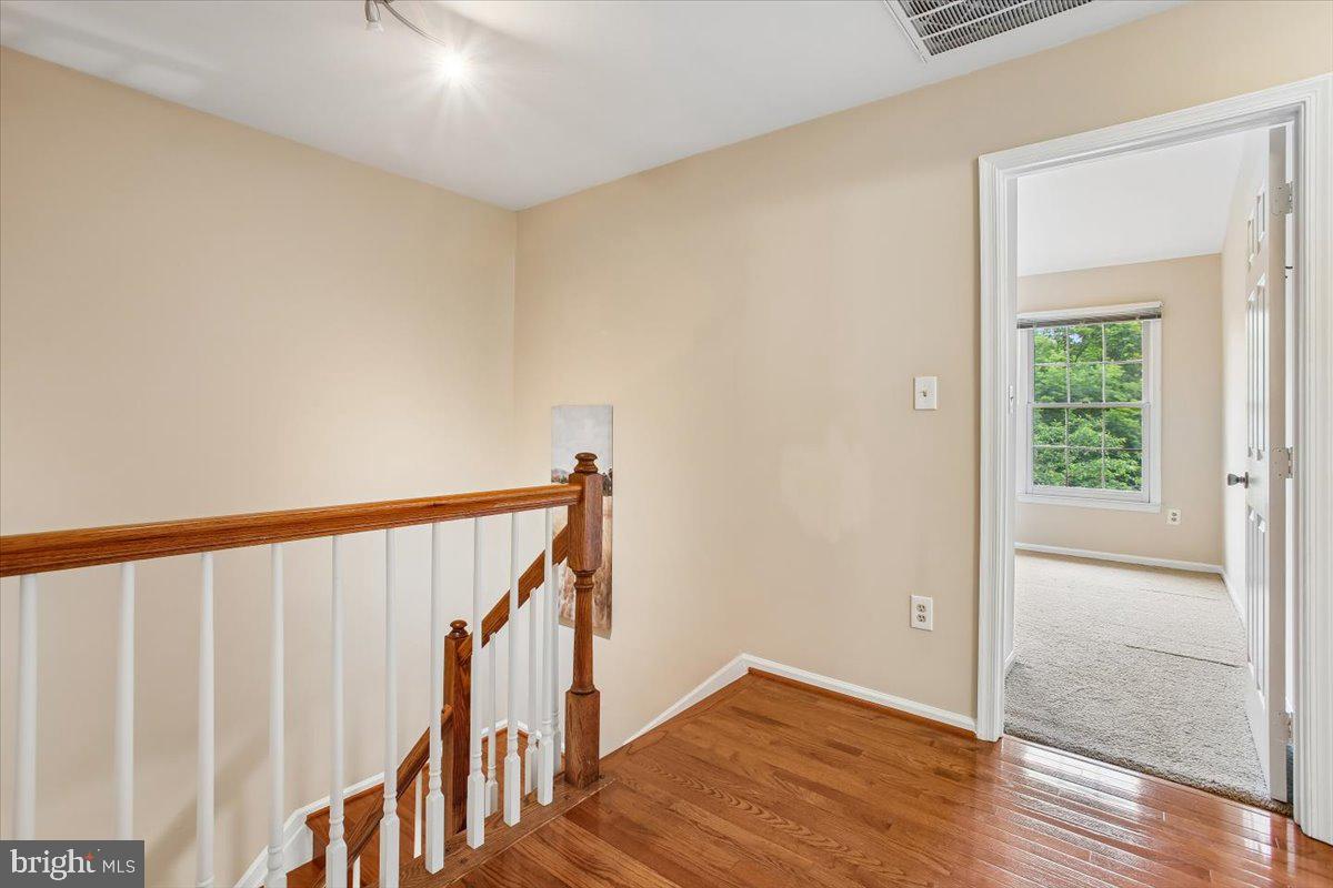 5603 Whitney Mill Way Property Photo 32