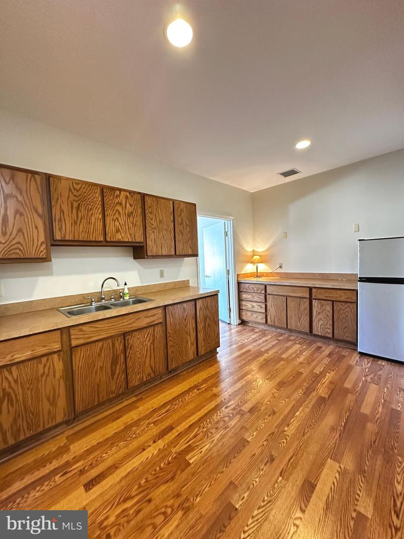 8607 2nd Ave #501-a & 502-a Property Photo 10