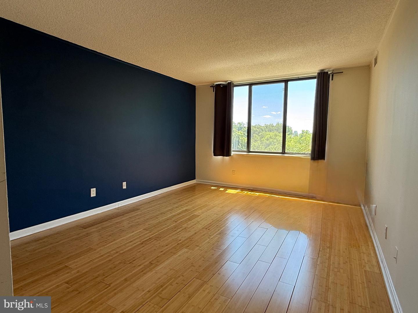 5225 Pooks Hill Rd #708s Property Photo 22