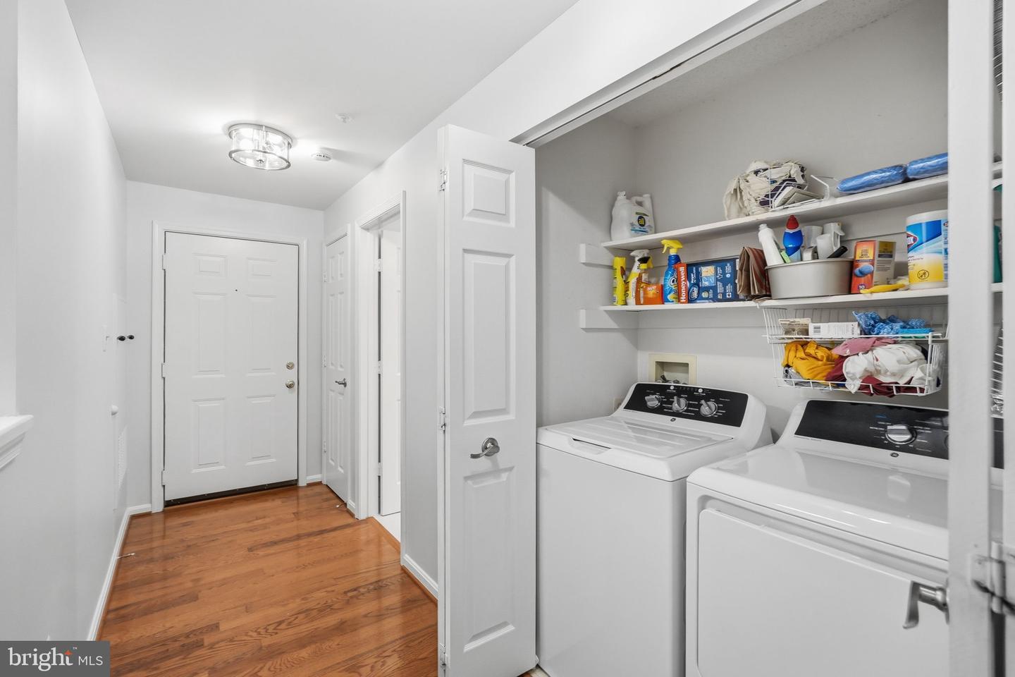 10021 Vanderbilt #10 Property Photo 13
