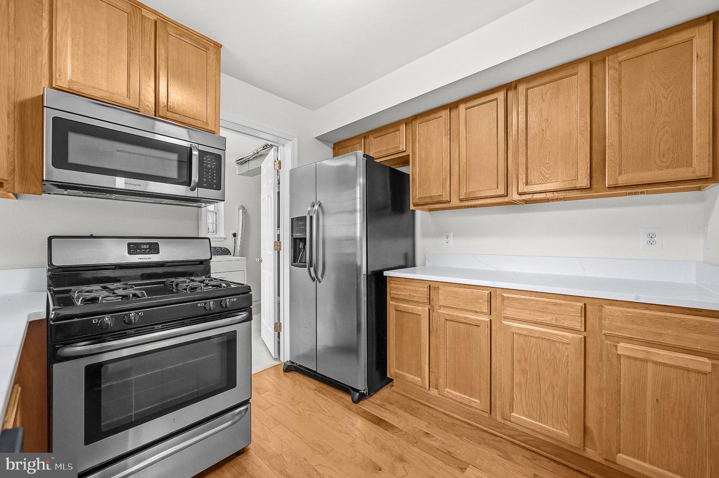 514 Horners Ln S Property Photo 14