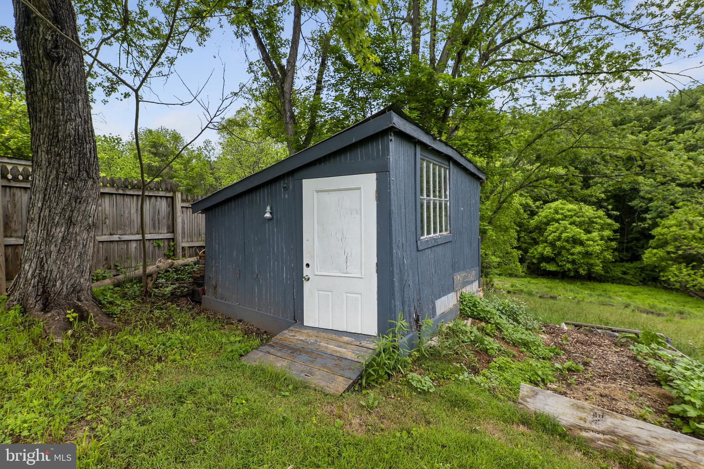 26001 Frederick Rd Property Photo 34