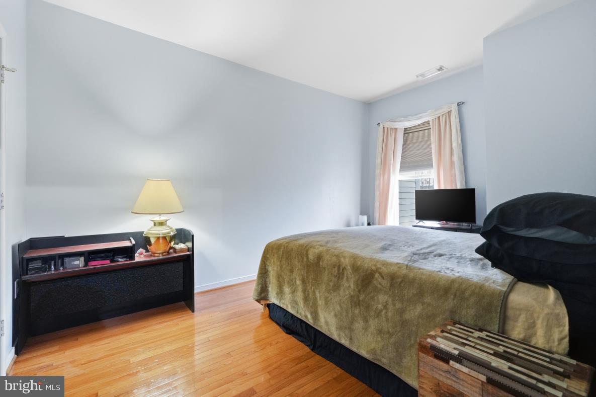 8045 Newell Street #423 Property Photo 11