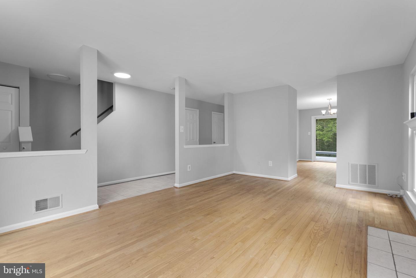 9101 Trams Way Property Photo 7
