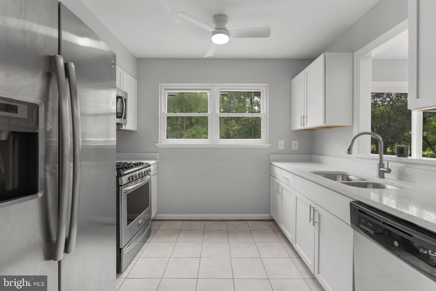 9101 Trams Way Property Photo 10
