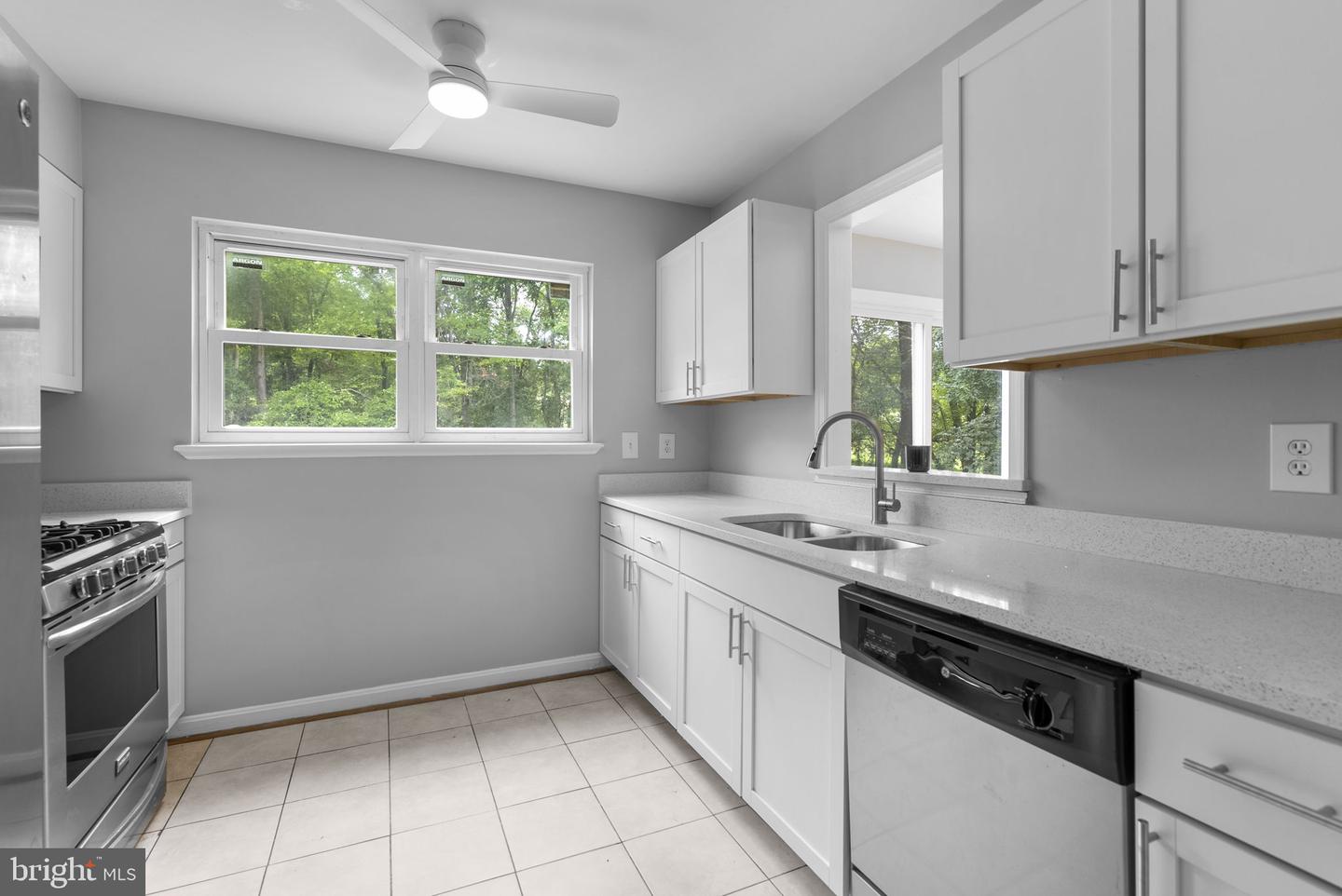 9101 Trams Way Property Photo 11