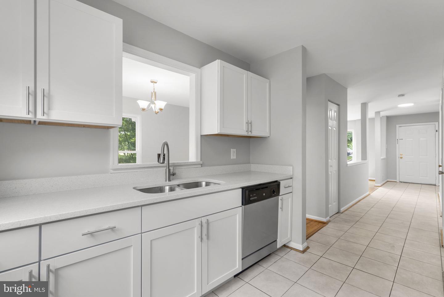 9101 Trams Way Property Photo 12
