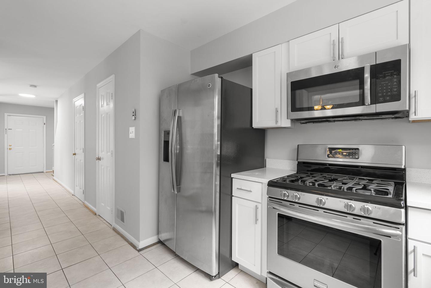 9101 Trams Way Property Photo 13