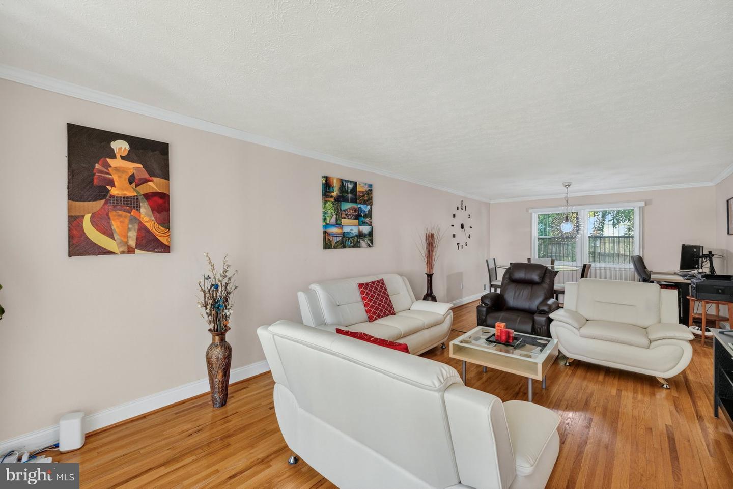 2311 Coleridge Dr Property Photo 3