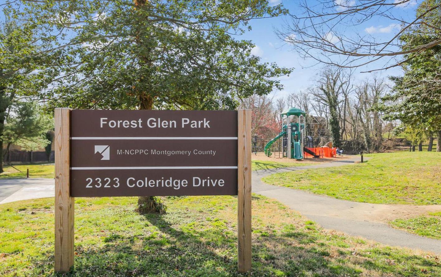 2311 Coleridge Dr Property Photo 45