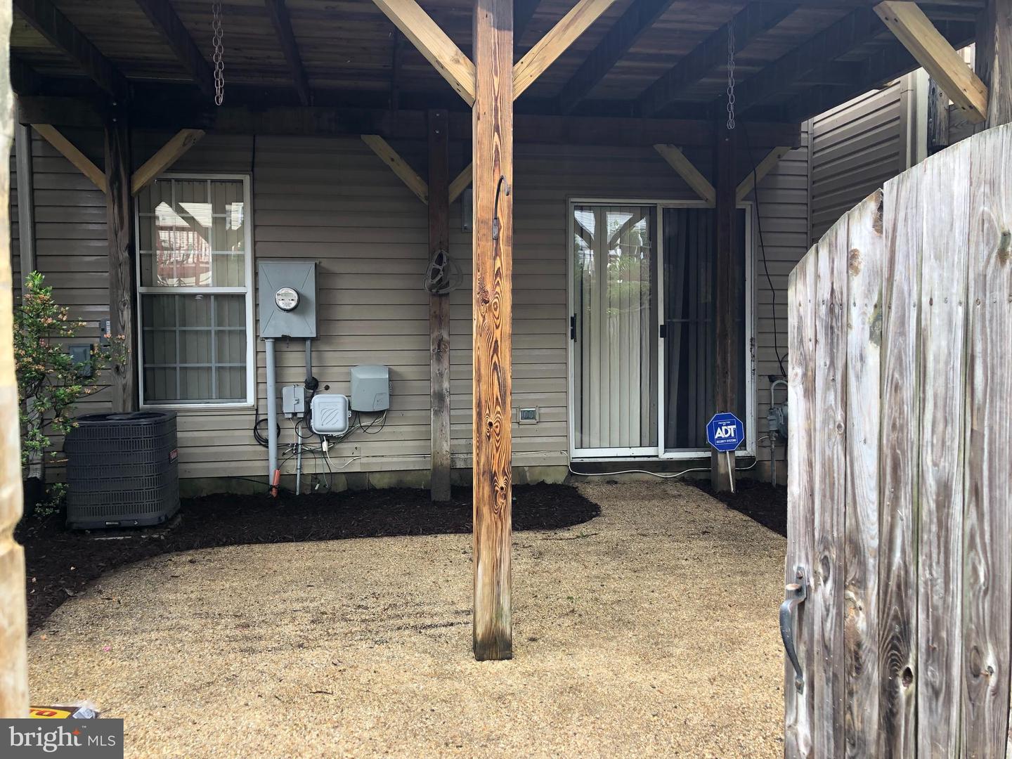 2306 Cold Meadow Way Property Photo 8