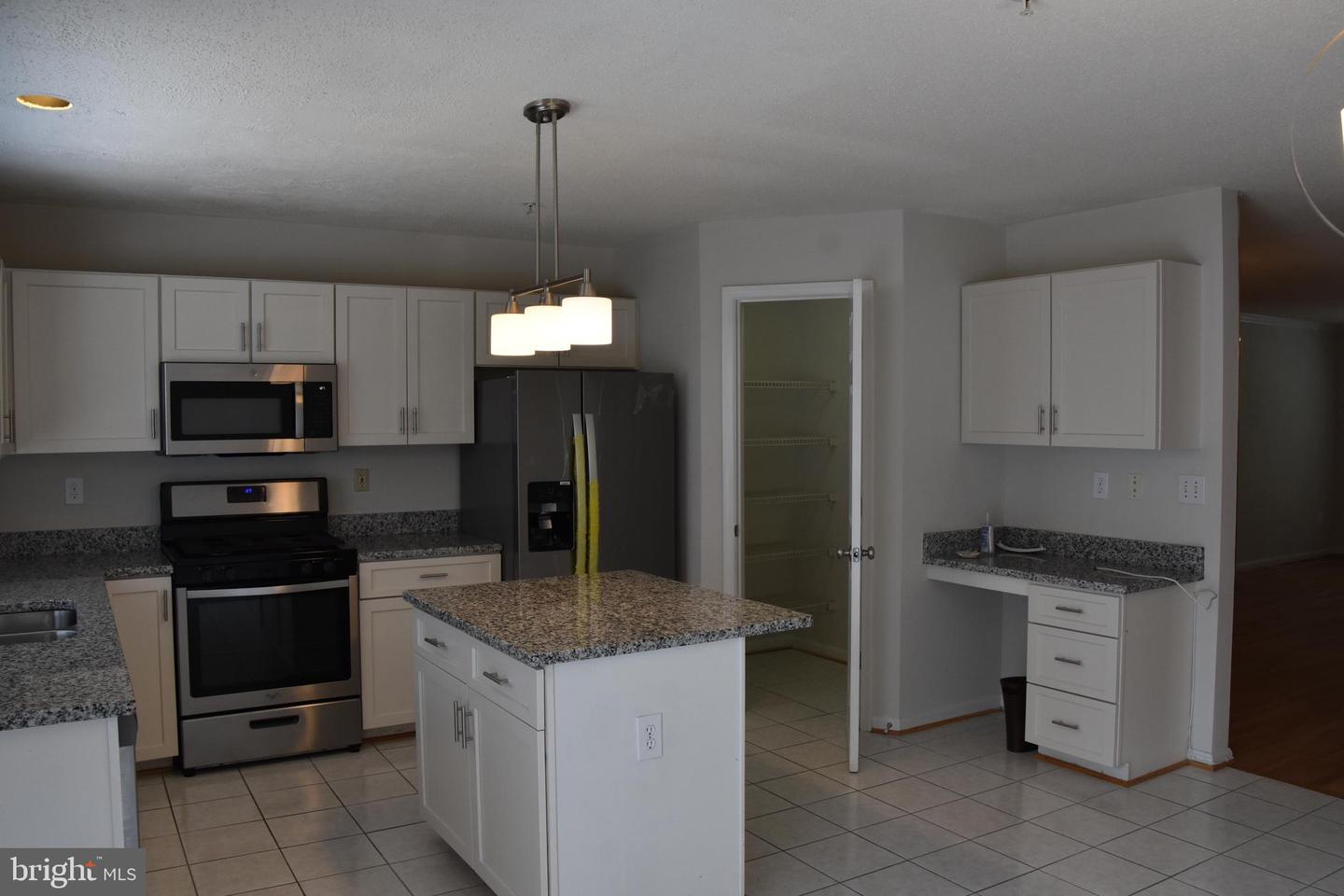 2306 Cold Meadow Way Property Photo 24