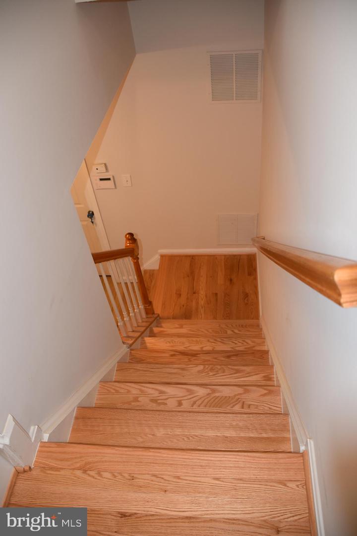 2306 Cold Meadow Way Property Photo 28