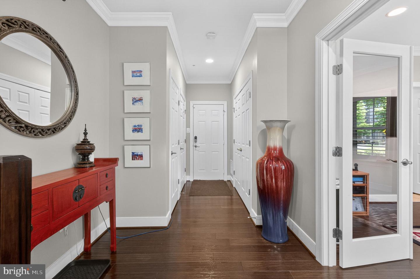 310 Crown Park Ave Property Photo 4
