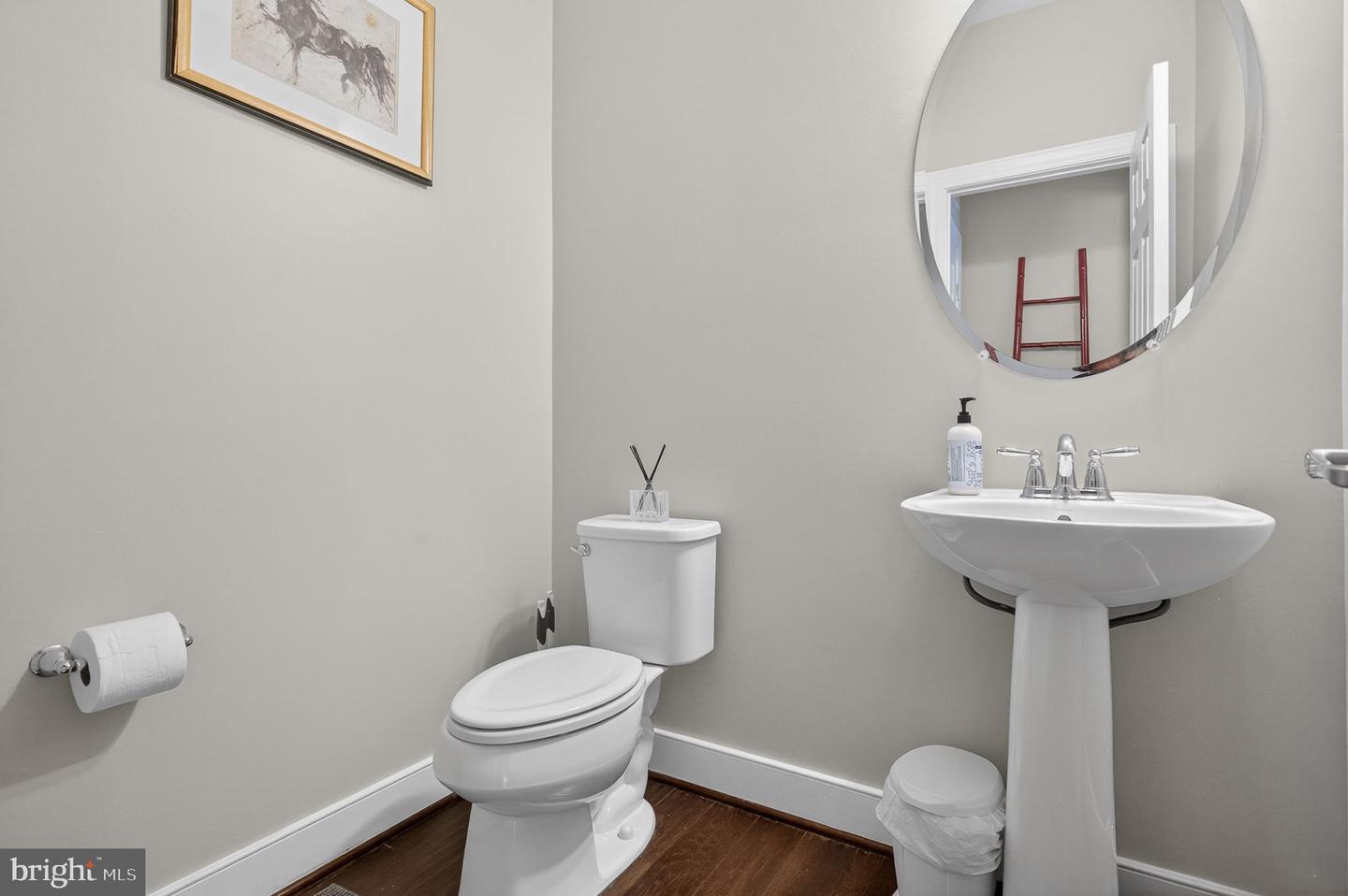 310 Crown Park Ave Property Photo 24