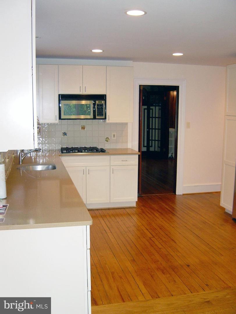 4602 Derussey Pkwy Property Photo 10