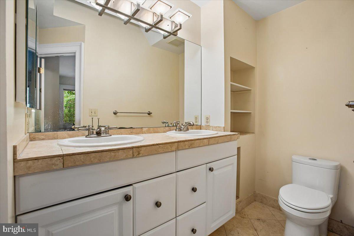 4602 Derussey Pkwy Property Photo 28