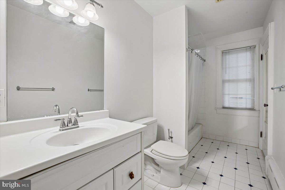 4602 Derussey Pkwy Property Photo 32