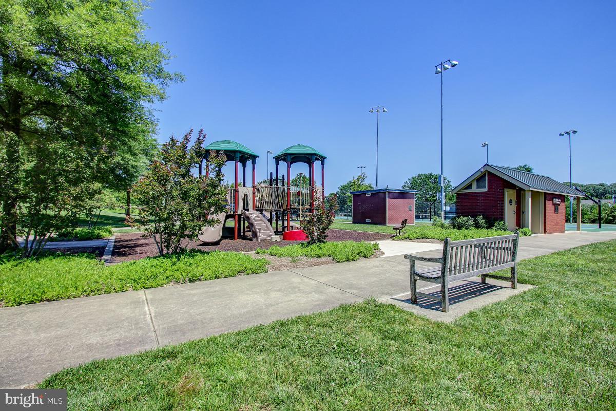 101 Watkins Pond Blvd #4-103 Property Photo 41