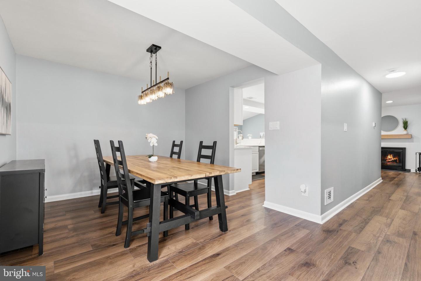 15004 Dufief Property Photo 9