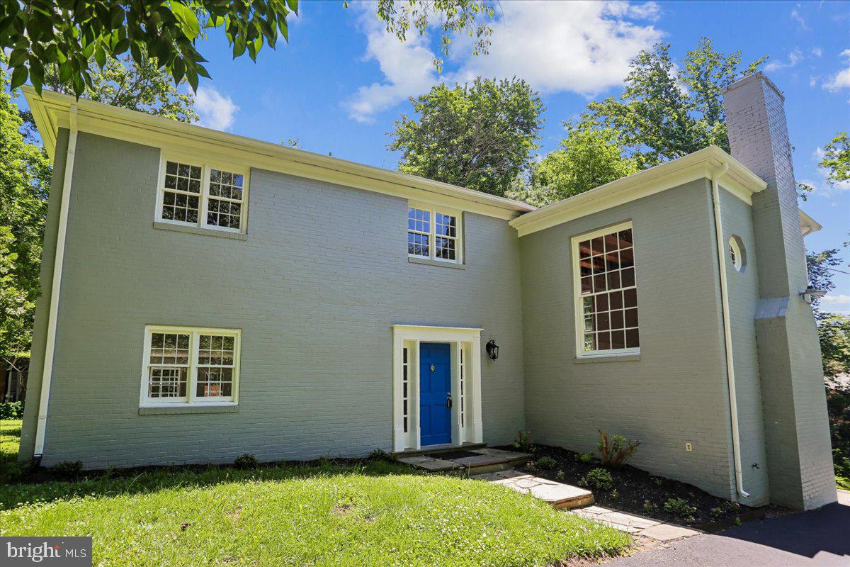 12811 Lacy Dr Property Photo 1