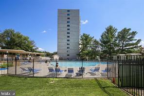1121 University Blvd W #1402-b Property Photo 13
