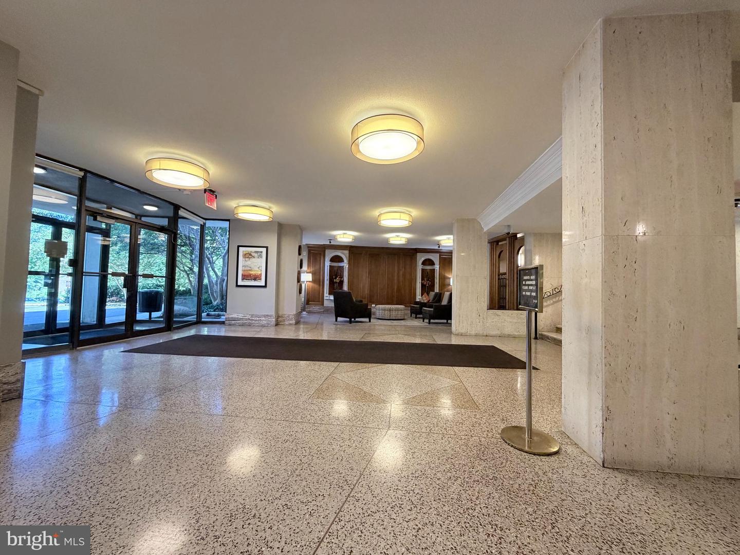 1121 University Blvd W #1402-b Property Photo 19