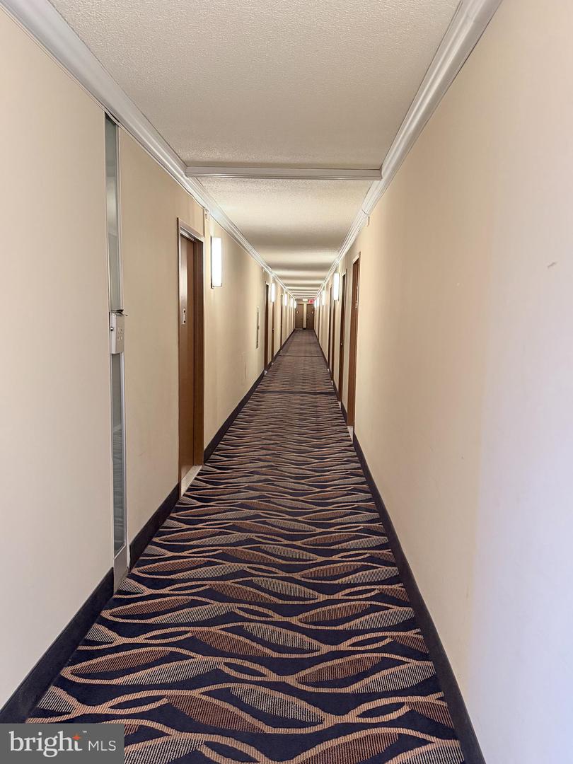 1121 University Blvd W #1402-b Property Photo 20