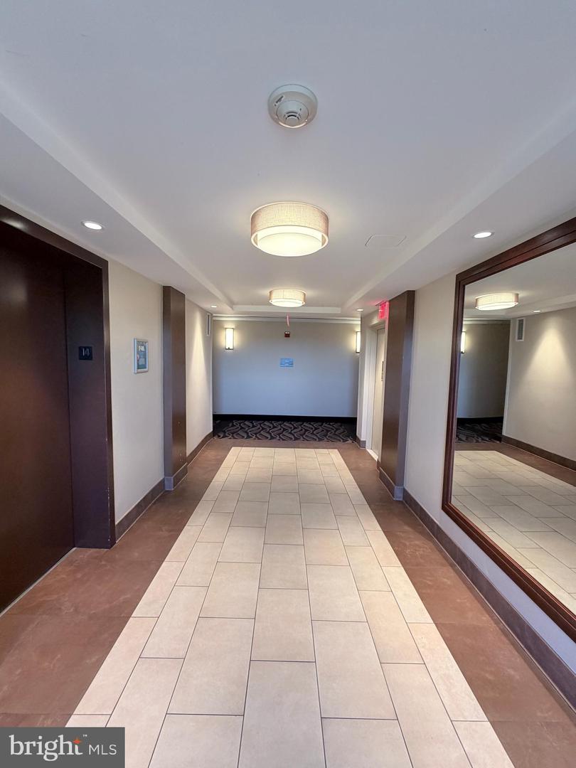 1121 University Blvd W #1402-b Property Photo 21